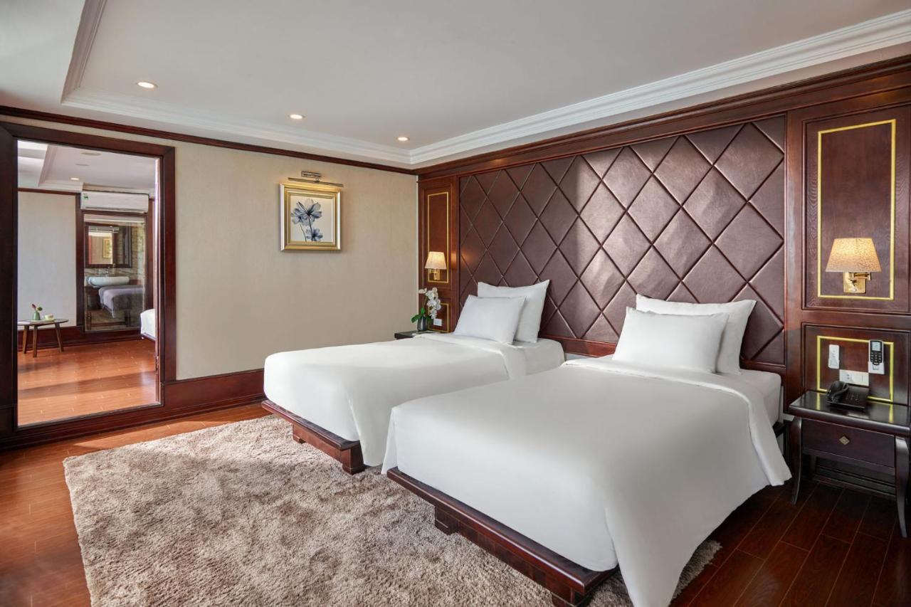 Lan Ha Lotus Cruise Hotell Ha Long Exteriör bild